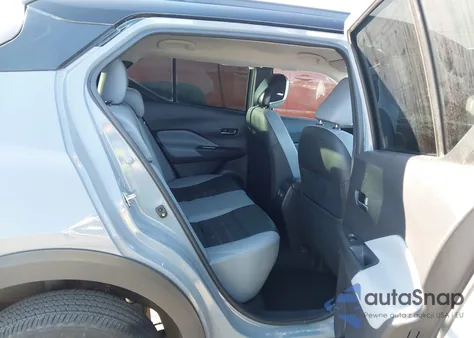 2023 Nissan Kicks Sr z USA, uszkodzony, nr VIN 3N1CP5DV4PL574645